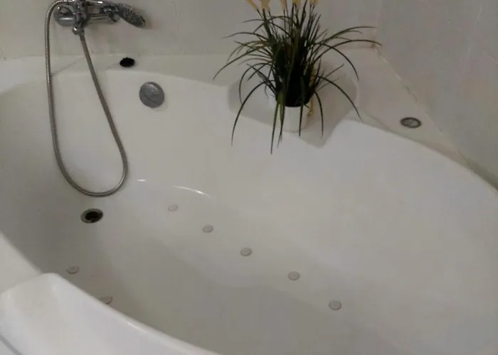 Charming Colonial House 아파트 *